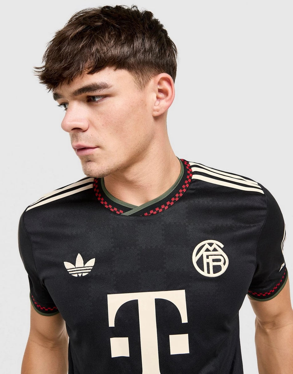 FC Bayern München - 3e Shirt 25/26